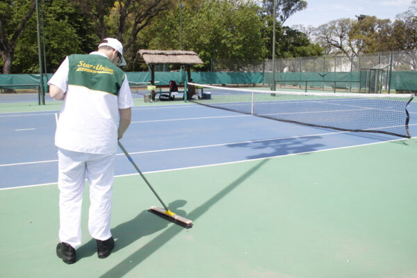 servicio de limpieza adaptada a centros deportivos