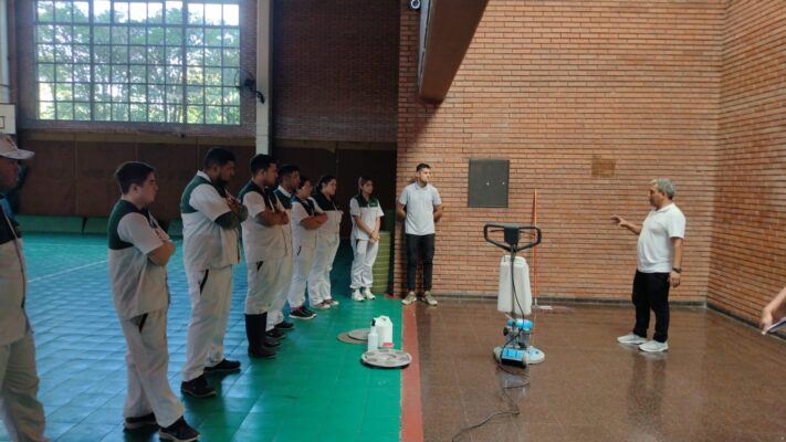 capacitacion limpieza de vidrios en altura